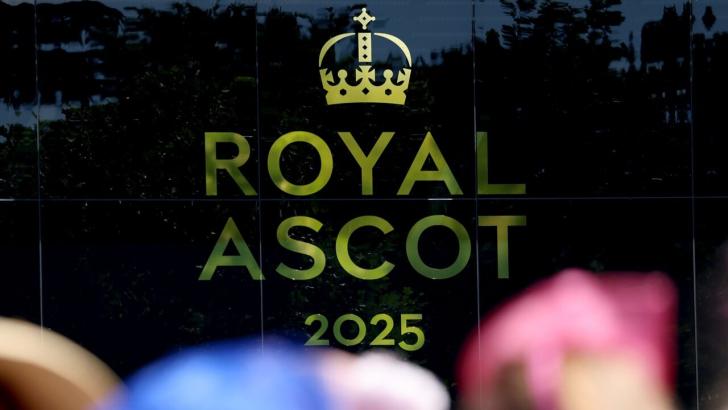 The 2025 Royal Ascot meeting sign
